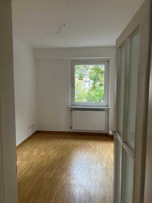 Attraktive helle und ruhige 3-Zimmer-Wohnung mit Blick in die Altstadt