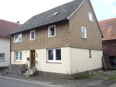 Günstiges 6-Raum-Einfamilienhaus in Waldeck