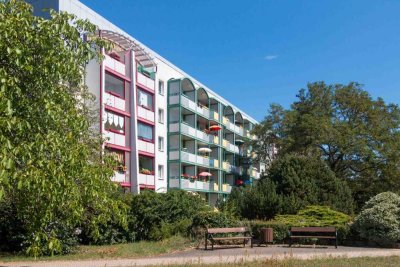 Tolle 3-Raum-Wohnung mit geräumiger Küche - ALLES neu