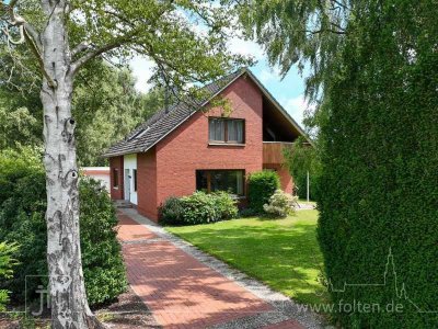 Großzügiges Einfamilienhaus mit Traumgrundstück nahe Fehntjer Zentrum