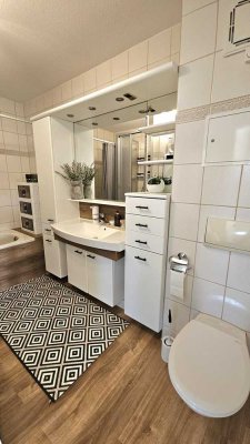 Schöne Maisonettewohnung in Top Lag mit Tiefgaragenstellplatz