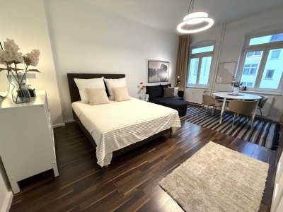 Möbliertes 1 Zimmer Apartment am Helmholtzplatz - frei ab sofort