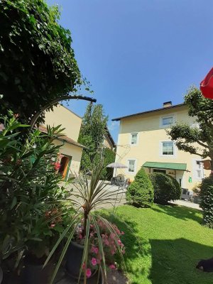 Wohnhaus in verkehrsberuhigter Strasse mit Schlossblick-gesamt 580m2