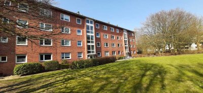 Frei ab Juli 2025
Modernisierte 4 Zimmer Wohnung in Kiel 24106
