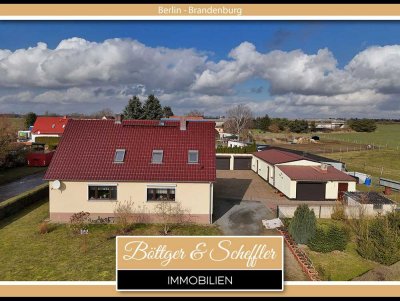 Pferdeliebhaber aufgepasst! Gepflegtes Einfamilien- / Mehrgenerationenhaus auf hofartigem Anwesen
