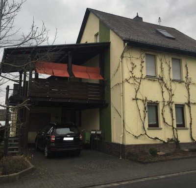 Schöne und gepflegte 3,5-Zimmer-Wohnung mit Einbauküche in Helferskirchen