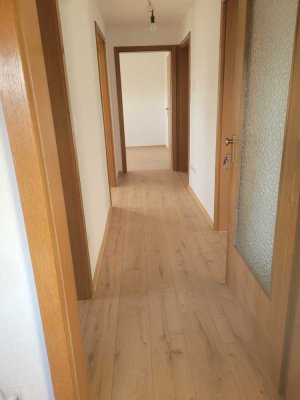 Vermiete 3-Zimmer Wohnung in Spaichingen.