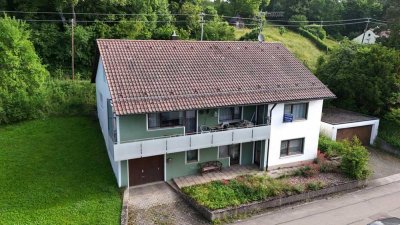Einfamilienhaus mit Einliegerwohnung in ruhiger Lage!