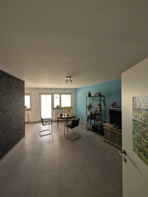 Schöne 3ZKB mit Terrasse zu vermieten!