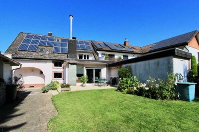 Gepflegtes Einfamilienhaus auf 1151m² großem Grundstück in Rheinstetten-Mörsch!