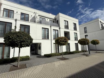 Stilvolle 4 Zi-Erdgeschosswohnung mit EBK, Gartenanteil und 2 TG-Plätzen im begehrten Lessingpark