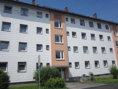 Familienfreundliche 3 - Zimmer Wohnung mit Balkon!