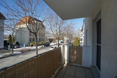 Renovierte, geräumige 3-Raum-Balkonwohnung