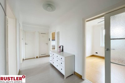 NEUER PREIS! Tolle helle 3 Zimmerwohnung mit Stellplatz!