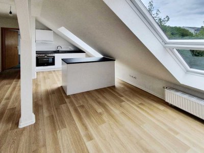 *Gemütliches Wohnen im DG *ab Dezember besichtigen*