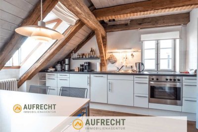 A U F R E C H T *Unikat mit Balkon und Galerie* Leben in der Dachauer Altstadt - S2