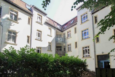 Ort der Gemütlichkeit: 3-Zi.-Maisonette in urbaner Lage