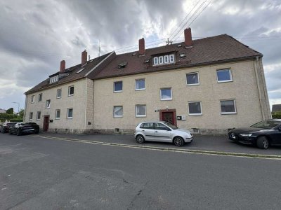 Solides Doppelhaus mit zwölf Wohneinheiten und neuer Heizungsanlage in Wiesau zu verkaufen