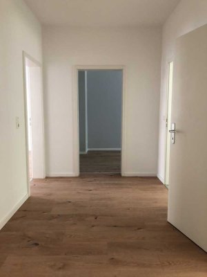*ZUKUNFTSORIENTIERTE KAPITALANLAGE*GERÄUMIGE 2-RWG*Tageslichtbad mit Badewanne & Balkon*WE 03 VH*