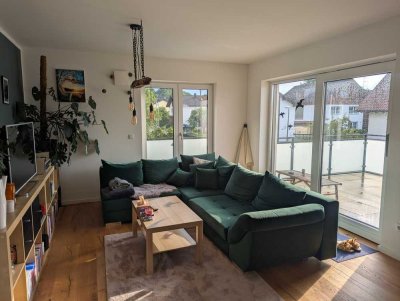 KEINE ANFRAGEN MEHR MÖGLICH! Moderne 3-Zimmer-Dachgeschosswohnung mit großer Dachterrasse