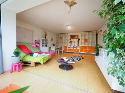 Helle 2-Zimmer Wohnung mit Gaisbergblick – nur 3 Gehminuten zum Salzachkai!