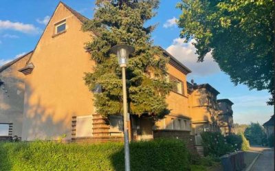Kleines Reihenhaus für Handwerker mit Garten!!!