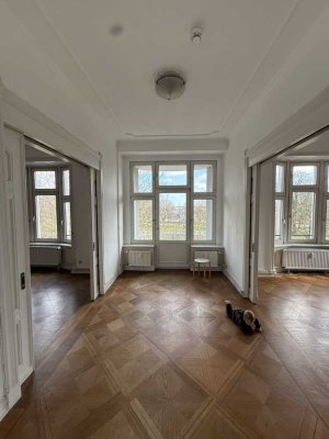 Einzigartige 5 Zimmer Wohnung in Jugendstil-Residenz mit Fördeblick