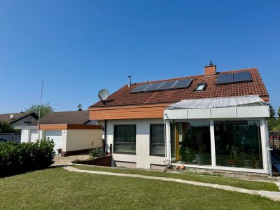 Perfekt für Grenzgänger & Familien – Freistehendes Haus mit Einliegerwohnung und Garten