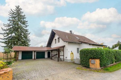 - Gepflegtes Einfamilienhaus mit großem Gartengrundstück mit ländlichen Umfeld -