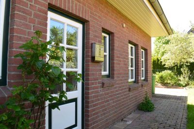 Ankommen & Wohlfühlen – stilvolles Zuhause mit Terrasse, Garten und Komfort für zwei nahe der Ostsee