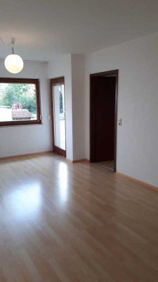 Gepflegte EG-Wohnung mit eineinhalb Zimmern sowie Balkon und EBK in Bad Säckingen
