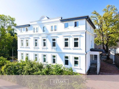 Erstbezug nach Sanierung: Hochwertig sanierter Altbau mit eigenem Garten & großer Terrasse