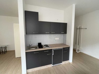 Helle 1-Zimmer-Wohnung in Fürth Stadtpark / Stadtgrenze