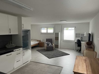 Voll möblierte Einliegerwohnung mit separatem Eingang  in ruhiger Lage in Renningen zu vermieten