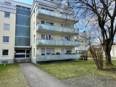 Renovierungsbedürftige 3-Zimmer-Erdgeschosswohnung mit Potenzial in ruhiger Lage von Puchheim