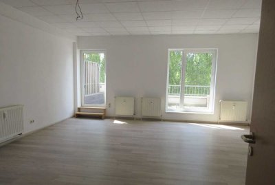 Frisch renovierte Wohnung mit großer Dachterrasse