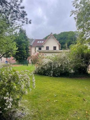 Schöne Wohnung mit Garten