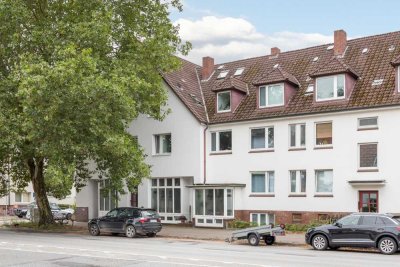 Wohnen und Arbeiten in idealer Kombination in HH-Lokstedt