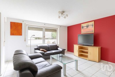 Kapitalanlage: Vermietete Souterrain-Wohnung mit Terrasse in ruhiger Lage - Miete ab 1.10. erhöht