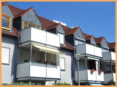 5 9 0,- für 5 3 qm Komfortwohnung + herrlichen SONNEN- BALKON + EINBAUKÜCHE + TIEFGARAGE