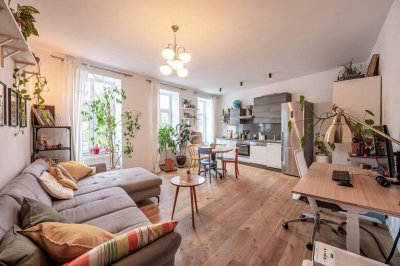 ++NEU++ Premium 2-Zimmer ALTBAUWohnung in fantastischer Lage mit Balkon!