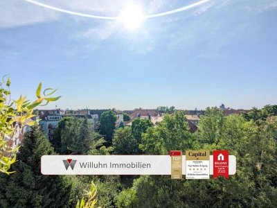 Herrlicher Weitblick über Leipzig: Gemütliche 2RW | Balkon, Aufzug & Stellplatz | Fernwärme!
