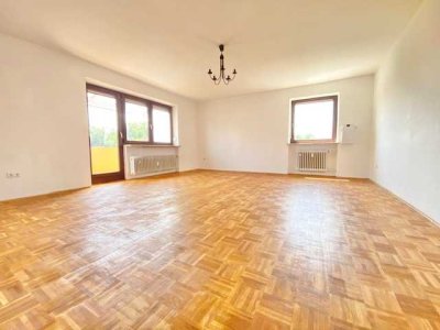 Freilassing: Helle 3-Zi.-Whg. mit Süd-Balkon im 2. OG, mit Blick nach Osten, Süden u. Westen.