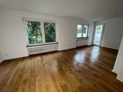 Frisch sanierte 3,5-Zimmer-Wohnung in Mettmann – Balkon ins Grüne, Gäste-WC - Einbauküche optional