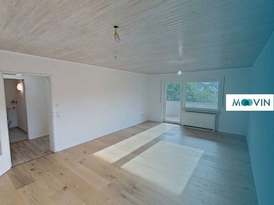 SANIERT: Große 2-Zimmer-Wohnung mit BALKON und EBK