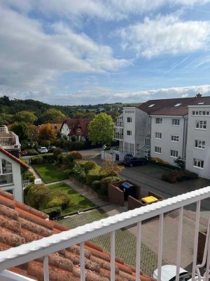 DG Wohnung mit großer Terrasse + 2 PKW-Stellplätze in TOP Lage-provisionsfrei