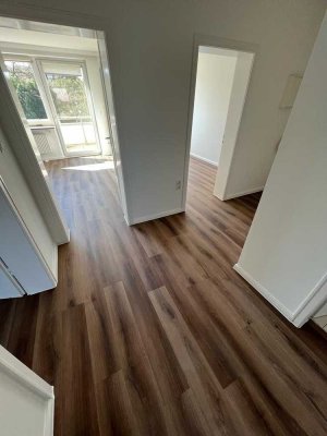 3-Zimmer-Wohnung mit EBK und Balkon in Pinneberg