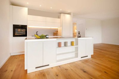 Urbanes Wohnen mit Naturblick – Exklusive 3-Zimmer-Wohnung mit zwei Balkonen am Güdinger Berg