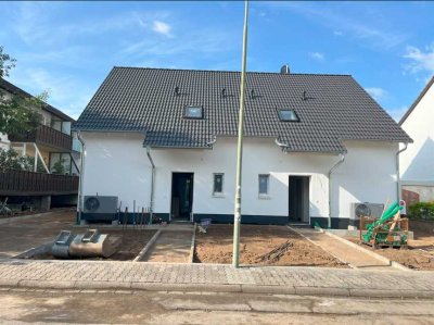 Neubau Doppelhaushälfte zur Miete in 63674 Altenstadt