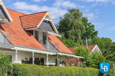 Seltene Gelegenheit: Doppelhaushälfte mit eigenem Seegrundstück am Stocksee